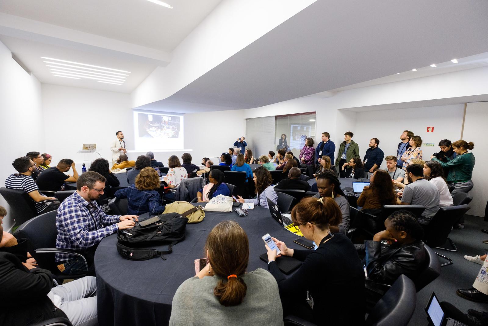 Lisbon Launches 2025 Digital Skills Program for SMEs, Older Workers, Women